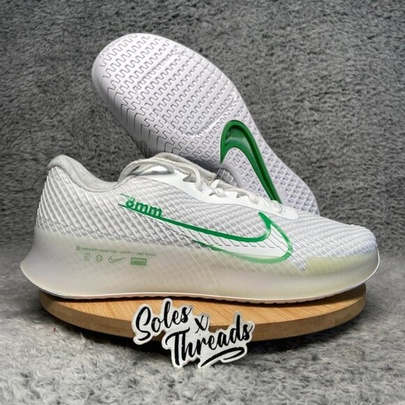 Nike Court Air Zoom Vapor 11 HC Size 9.5 Women Tennis Shoes White Green - Picture 1 of 6